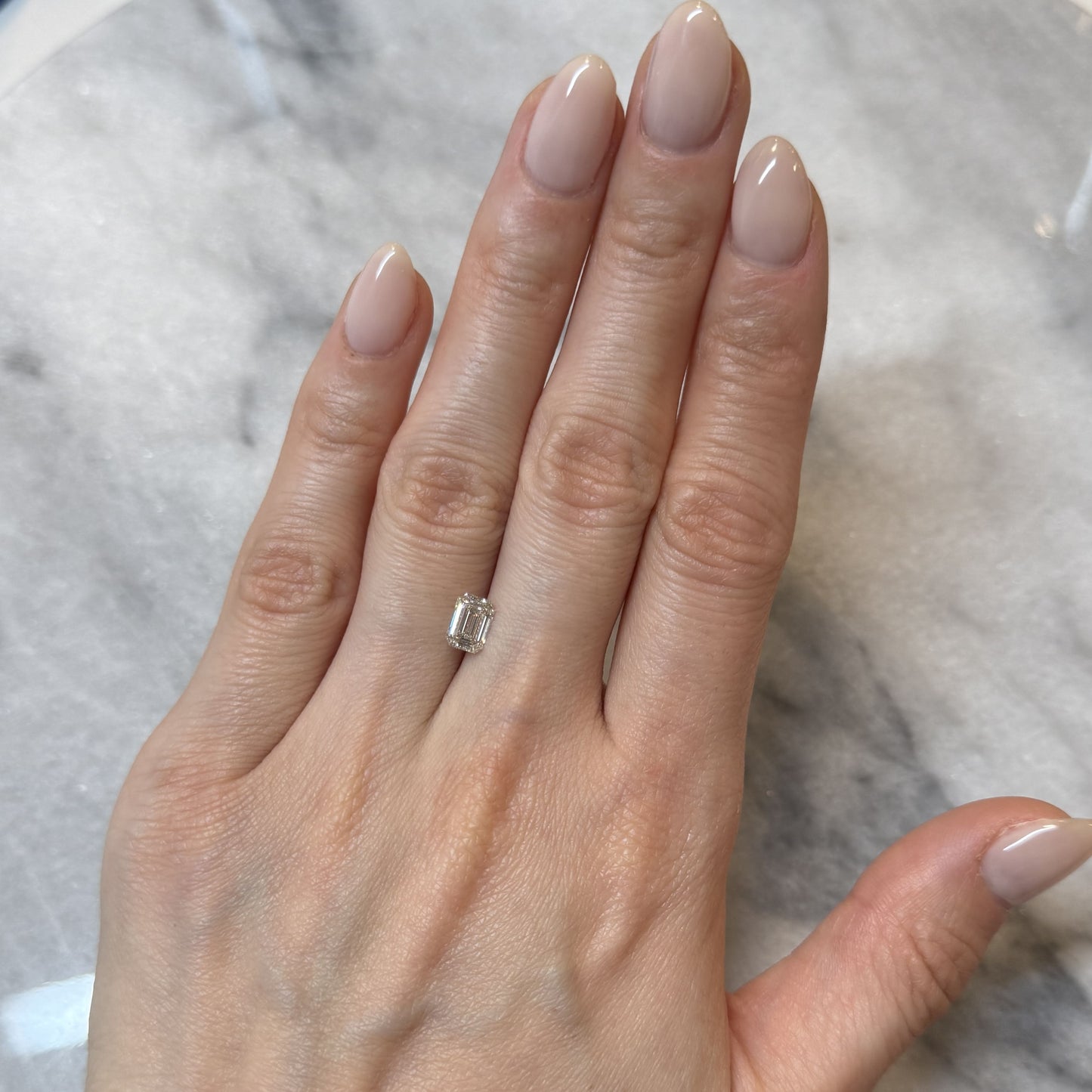 Emerald Cut | 1.00ct F VVS2